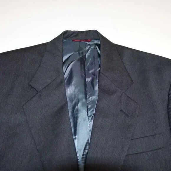 Jos. A. Bank Men's 2 Button Suit Size 41 Regular 32 x 29 Charcoal Gray 100% Wool